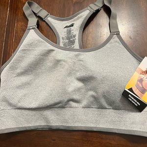 2 womens sports bra, size XXL
